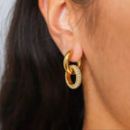Éclat Halo Huggie Earrings
