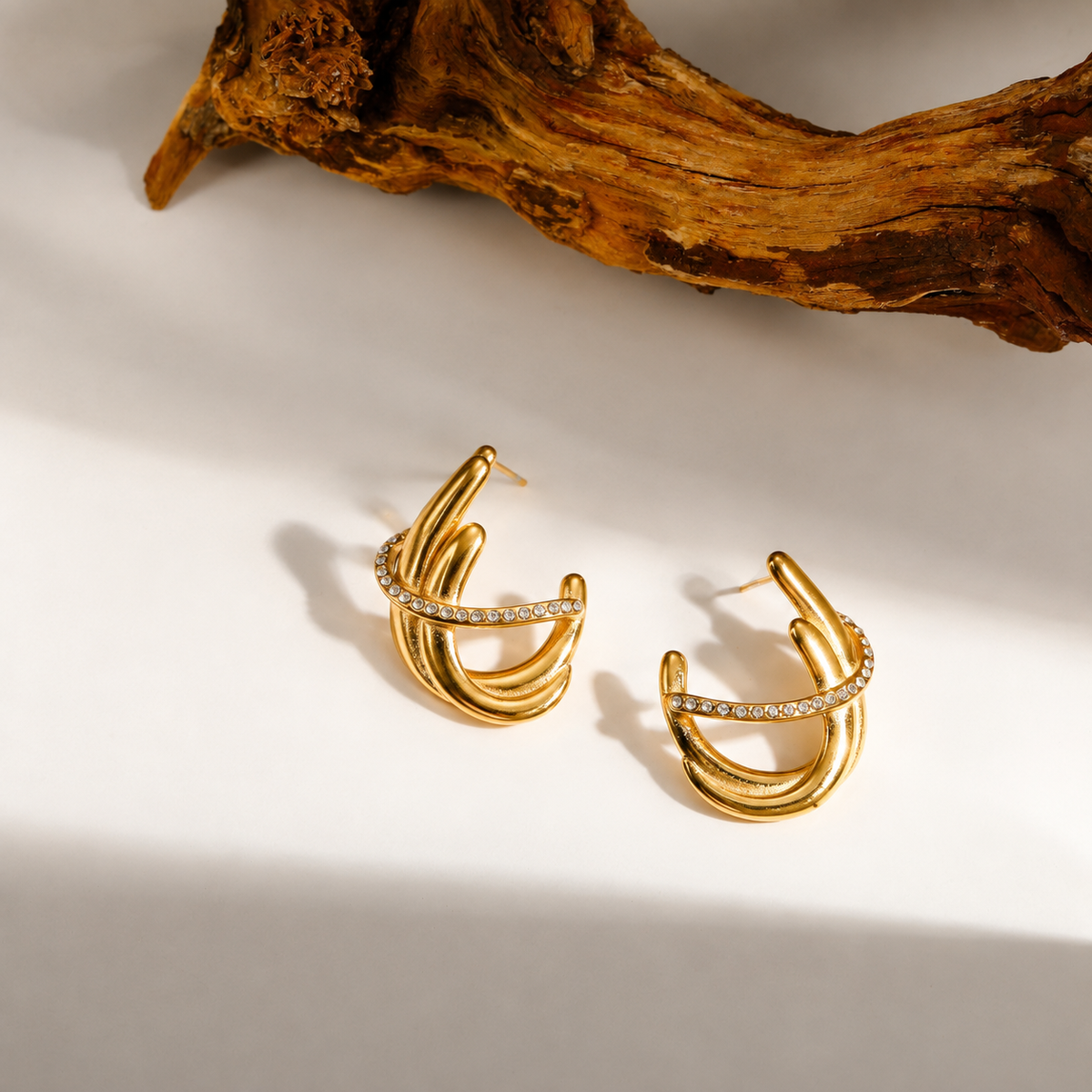 Chunky knot studs