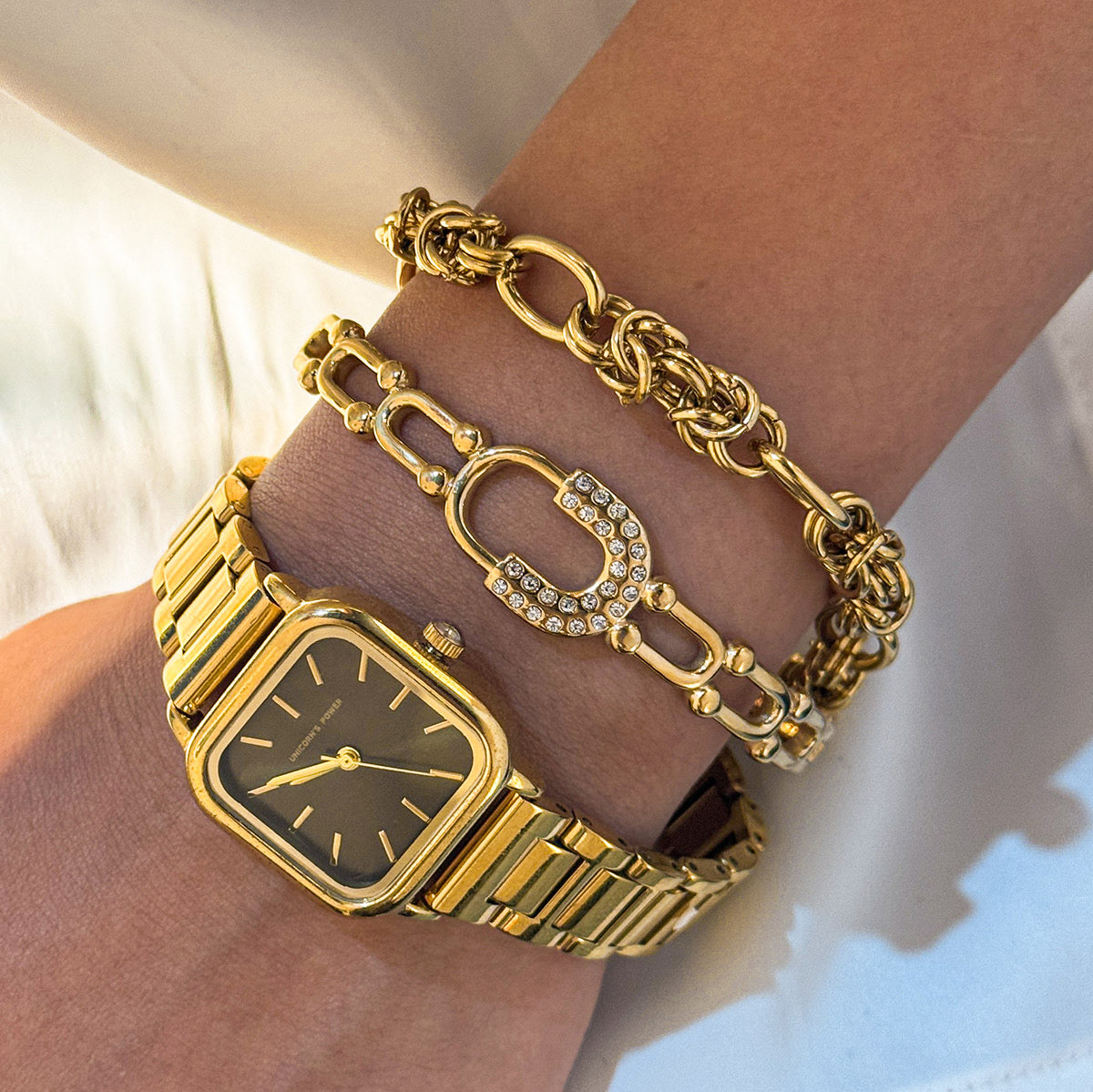 Aurevia Crystal Link Bangle
