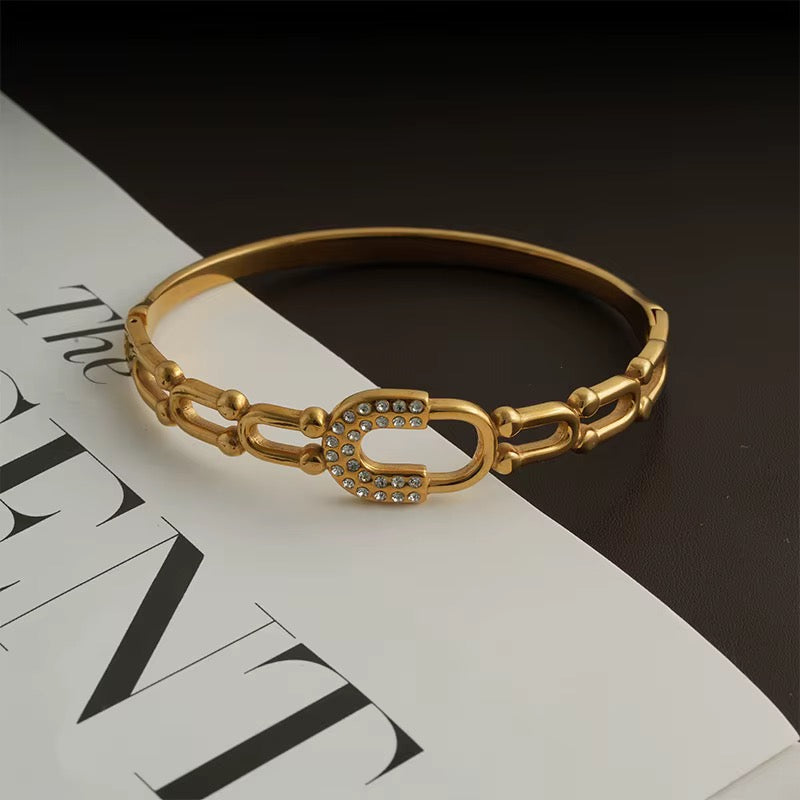 Aurevia Crystal Link Bangle