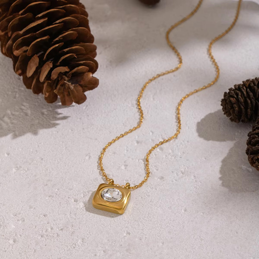 Modern Éclat Square Solitaire Necklace